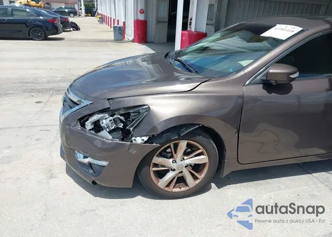 2013 Nissan Altima 2.5 Sv z USA, uszkodzony, nr VIN 1N4AL3AP0DC119959